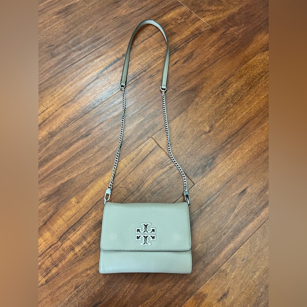 Tory Burch Britten Combo Crossbody in French Grey